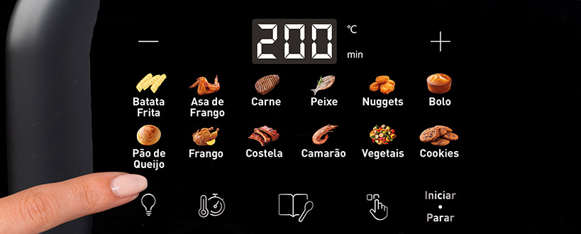 12 PROGRAMAS AUTOMÁTICOS. Prepare batatas fritas crocantes, carnes, peixes, legumes e até sobremesas com apenas um toque. Os modos ajustam tempo e temperatura automaticamente, garantindo praticidade e resultados impecáveis.
