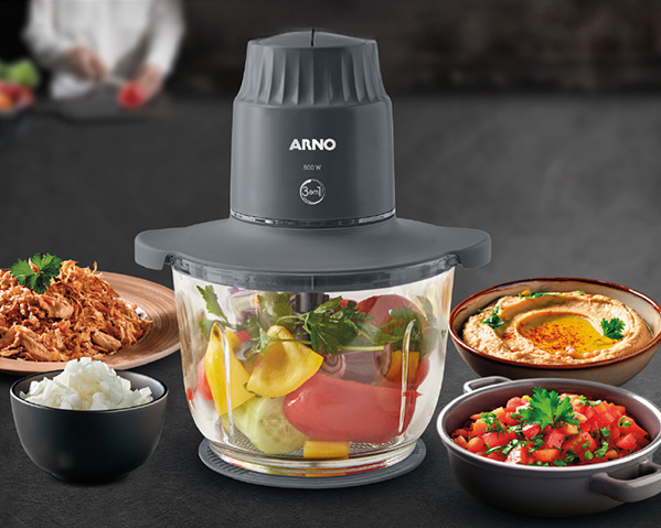 Compacto, robusto e fácil de limpar. Otimiza tempo e espaço na cozinha, sem complicações.