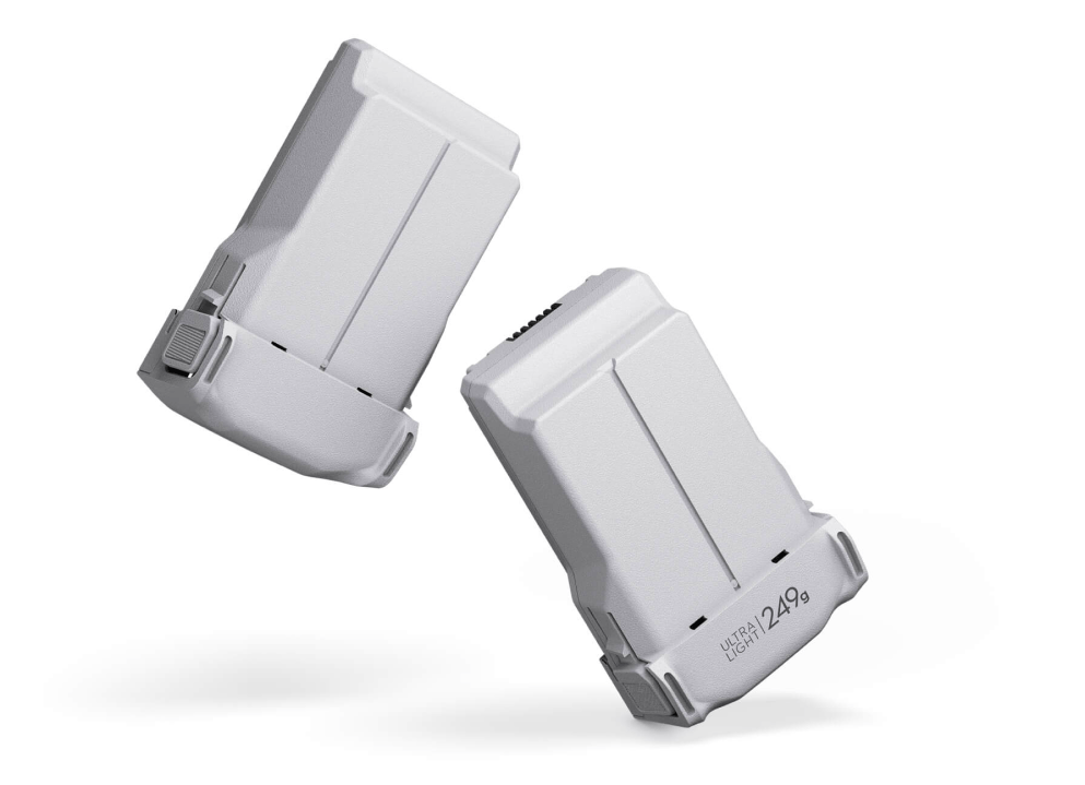 Imagem de duas baterias do drone